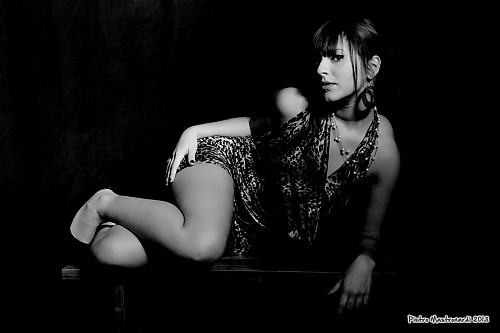 Nome del file=Glamour_102.jpg
Dimensione del file=140KiB
Dimensioni=1400x933
Aggiunta il=24 Gen 2013 Glamour_102.jpg