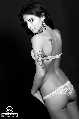 Nome del file=Lingerie_85.jpg
Dimensione del file=145KiB
Dimensioni=933x1400
Aggiunta il=03 Dic 2013 Lingerie_85.jpg